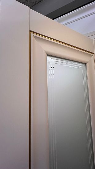 Межкомнатная дверь  